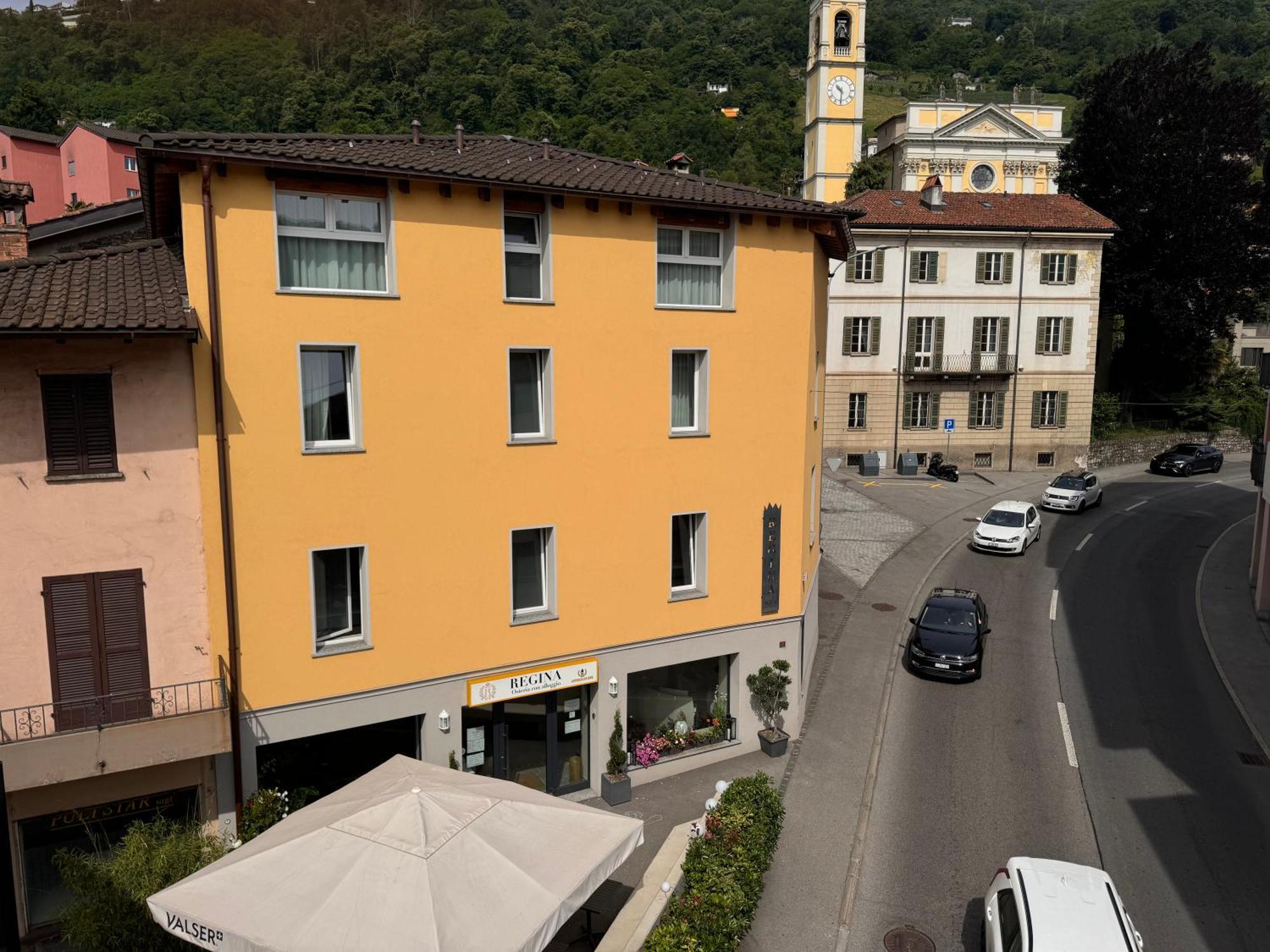 Regina Hotel 3*